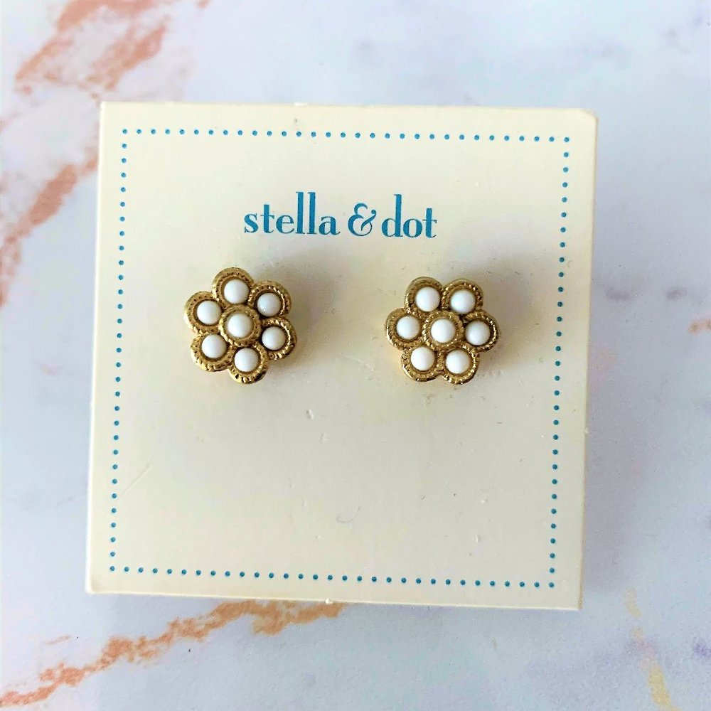Stella and Dot Paradise Studs